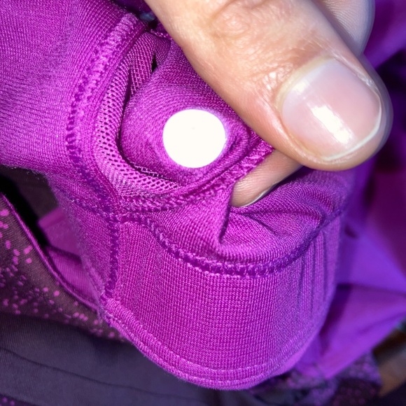 Lululemon Burgundy & Pink Striped Strappy Workout Tank Top Size 8 - Picture 6 of 6